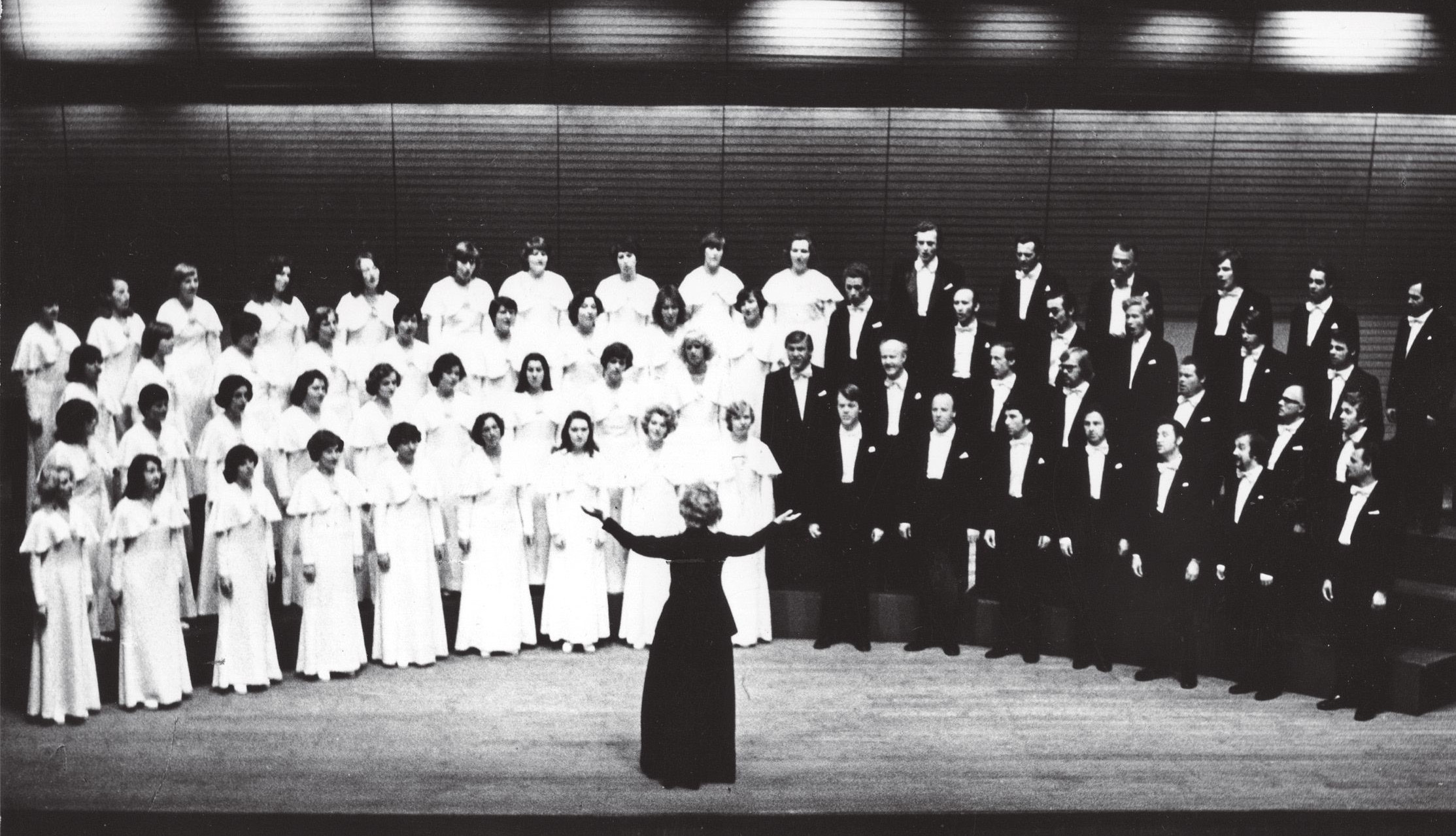 Песня хора счастье. Самый большой хор в мире. Государственный Академический хор Латвии.. Певческая капелла.
